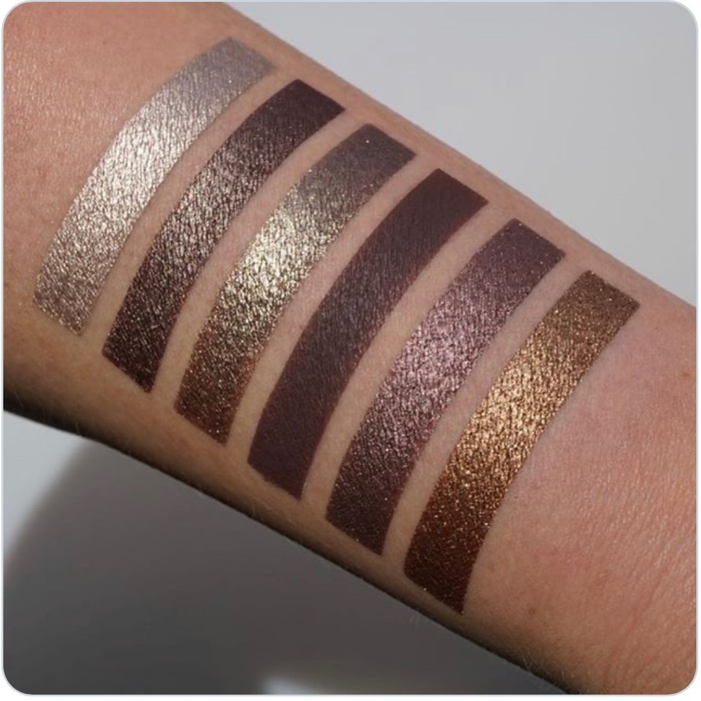 Pat McGrath Platinum Bronze Palette - Picture 6 of 6